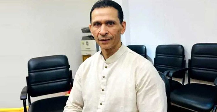 দেশ ছাড়ার সময় বিমানবন্দরে আটকে দেওয়া হলো সোহেল তাজকে